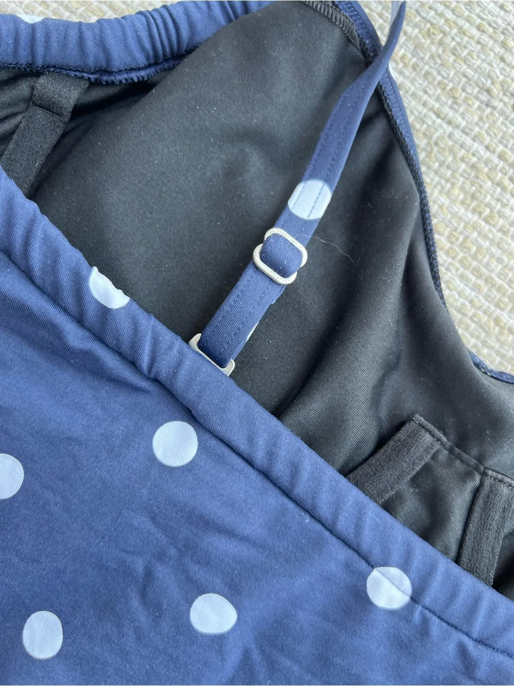 Lands' End Navy White Polka Dot Rushed Front Underwire Tankini size 12 - Picture 6 of 8